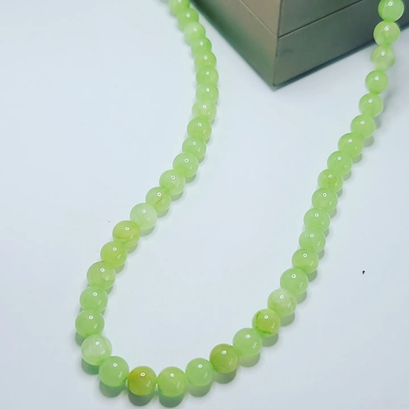 🌼 Green Onyx necklace - Picture 2 of 4